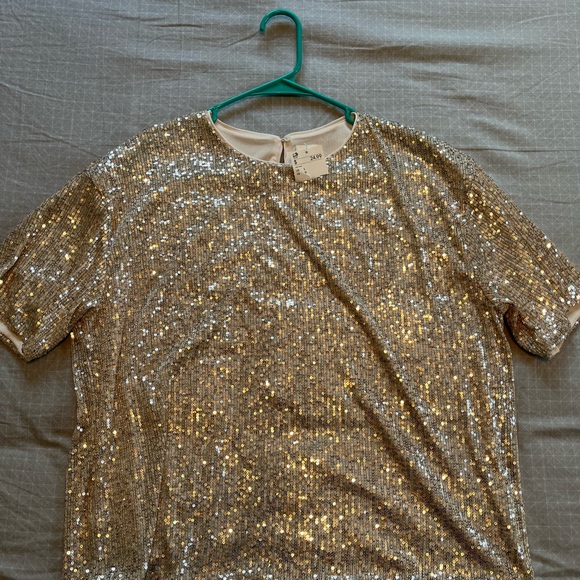 H&M Top - Picture 1 of 2